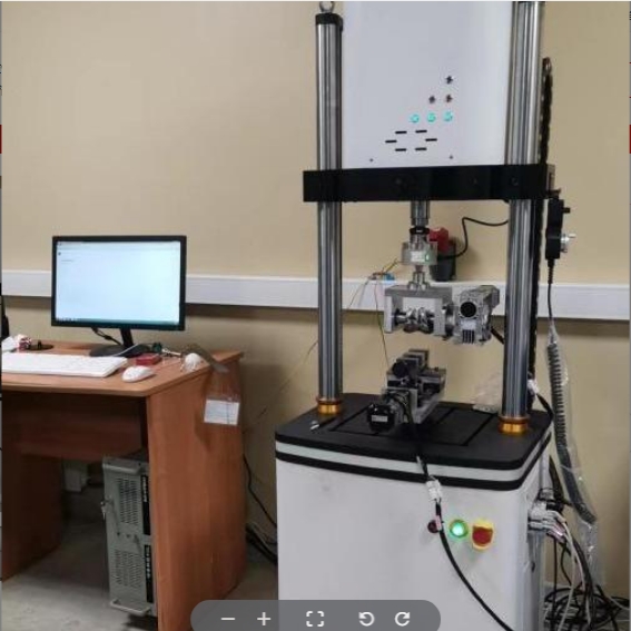 1697596876412809.png 8假肢髖關(guān)節(jié)結(jié)構(gòu)強度試驗機三工位 假下肢耐久疲勞 鉸鏈磨損測試4.png